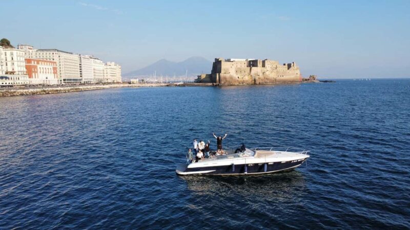 Naples Express Tour: Castles, Legends & the Gulf - The Sorrento Coast and Capri from the Sea