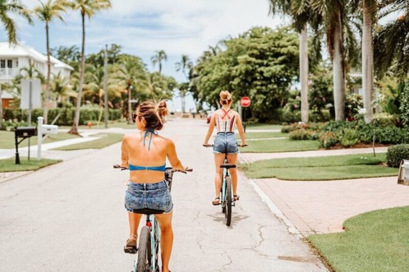 Naples, FL: Group Sightseeing Guided Bike Tour - Exploring the Historic Palm Cottage and the Naples Yacht Club
