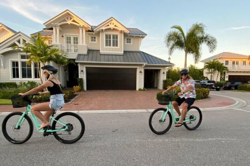 Naples, FL: Group Sightseeing Guided Bike Tour - Riding Past the Opulent Port Royal Neighborhood