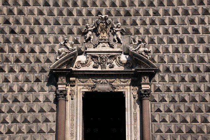 Naples full day shore excursion with private transportation - Via dei Tribunali and Via San Gregorio Armeno: Characteristic Streets of Naples
