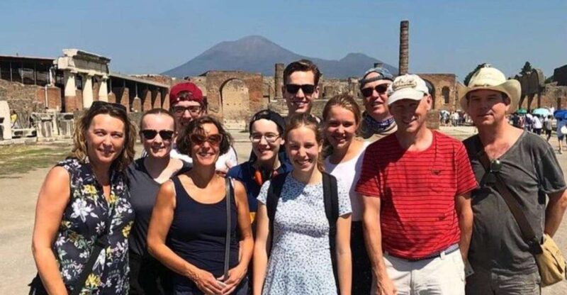 Naples : Highlights & Hidden Gems Private Walking Tour - Discover Naples with a Private Guide in Just 3 Hours