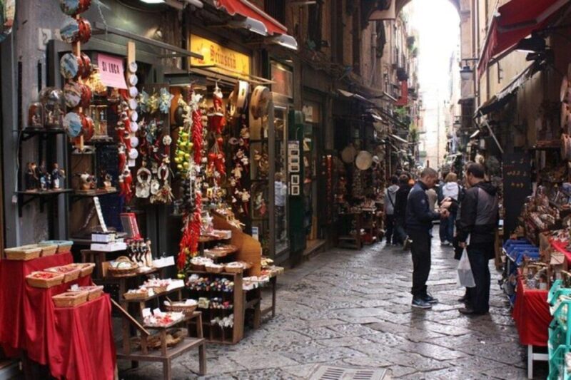 Naples : Highlights & Hidden Gems Private Walking Tour - Walking Through the Historic Quartieri Spagnoli