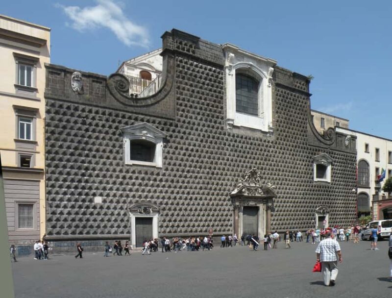 Naples: Historic Center Tour & Veiled Christ Entry Tickets - Strolling Through Naples’ Old Town and Ancient Walls