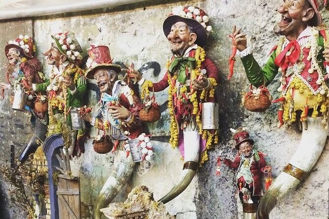 Naples Historical Center walking tour (2hrs) - Meeting Point and Accessibility