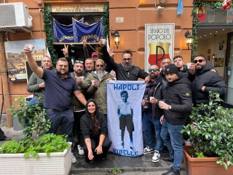 Naples: historical Neapolitan cooking class and dinner - Key Points