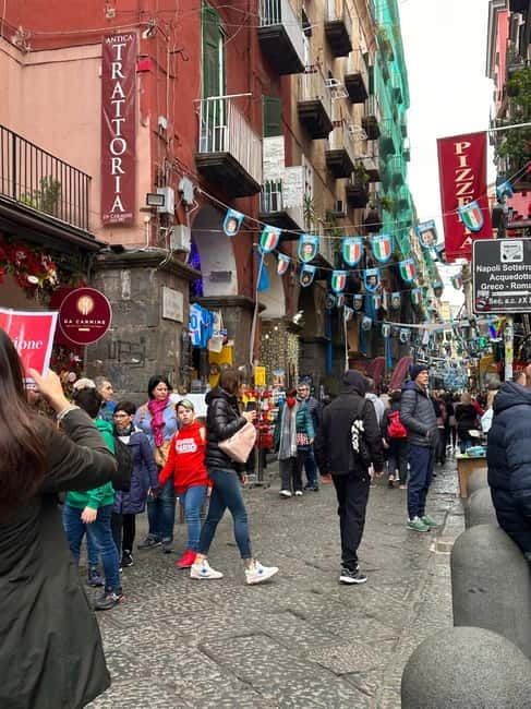 Naples: Hop On Hop Off Bus & Sant'Anna dei Lombardi - Discovering Naples Historic Center on the Red Line