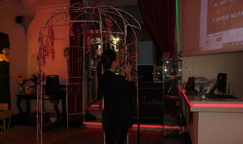 Naples: Karaoke Night with Drinks at Club Adrenalina - Inside Club Adrenalina: An Intimate and Welcoming Setting