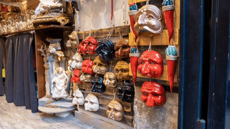 Naples: Master Nativity Scene Artisan Workshop - Accessibility and Suitability for Participants