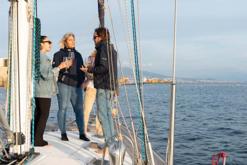 Naples: Mini sailing lesson with navigation and aperitif - The Pleasure of an Onboard Aperitif