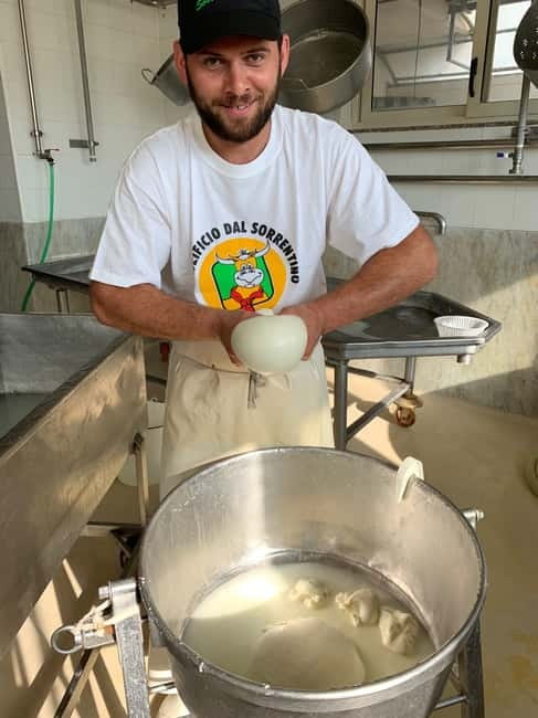 Naples: Mozzarella Experience, Taste of Southern Italy - Discover the Charm of a Family Cheese Factory in Naples