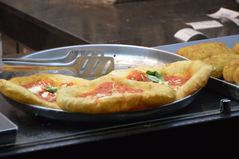 Naples: Pizza and Beyond Food Tour - Family-Friendly and Small Group Atmosphere