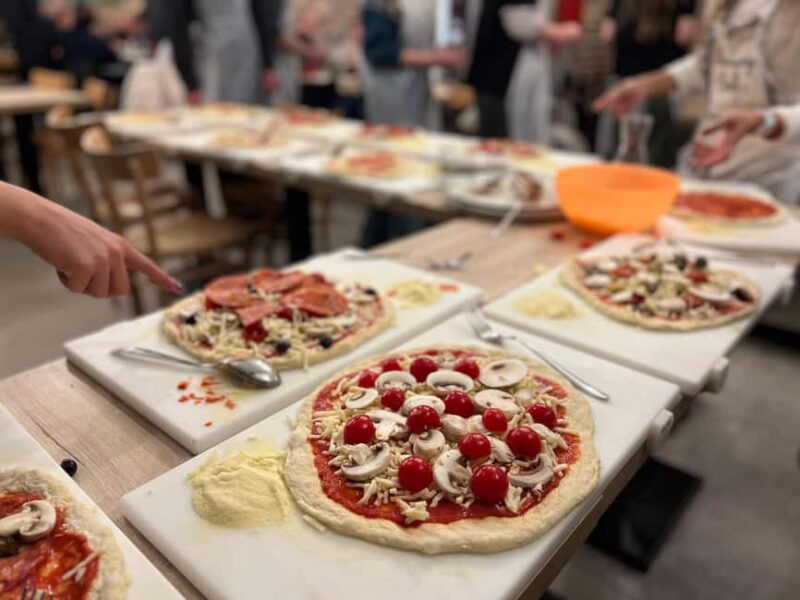Naples: Pizza and tiramisu making class with unlimited wine - Making Authentic Neapolitan Pizza from Scratch