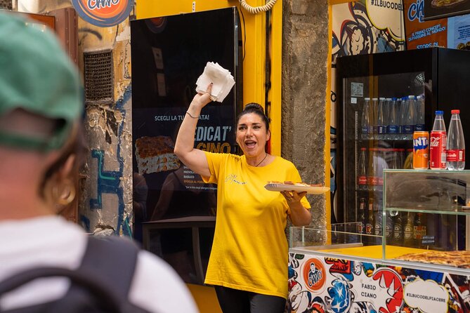 Naples Pizza & Drinks Tour: A Slice of Naples with Eating Europe - Exploring Piazzetta Nilo and Its Legendary Roots