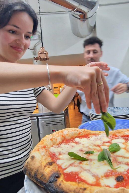 Naples: Pizza Making Class with Local Pizzaiolo - Authentic Naples Pizza Craft in a Relaxed Setting
