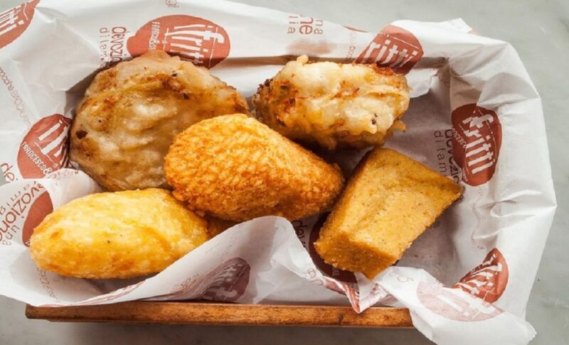 Naples: Pizza tasting gourmet experience - Practical Details: Reservation, Accessibility, and Flexibility