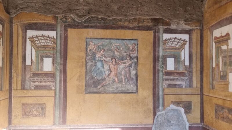 Naples: Pompeii Self Guided Audio Tour - Key Points