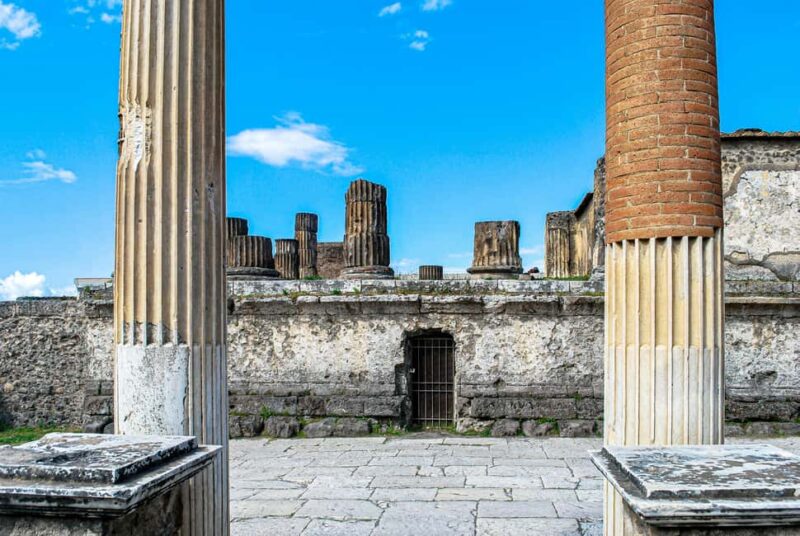 Naples: Pompeii Skip-the-Line Ticket with Round-Trip Bus - Convenient Round-Trip Transport From Naples to Pompeii