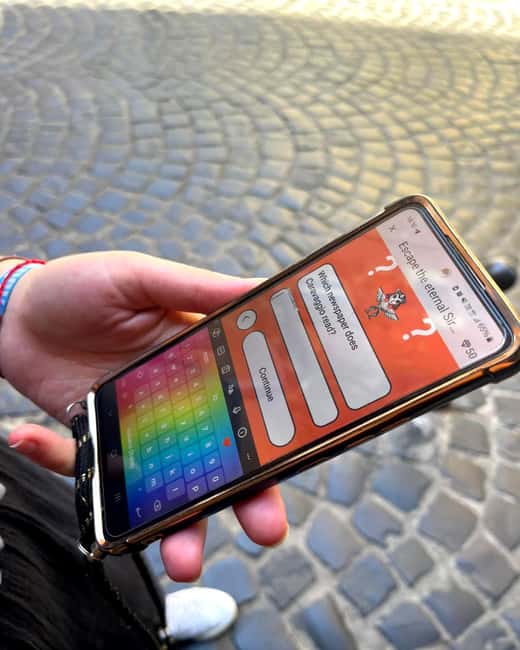 Naples: Private Family Mythology Treasure Hunt w/ Food Stops - Local Food and Sweet Treats Along the Path