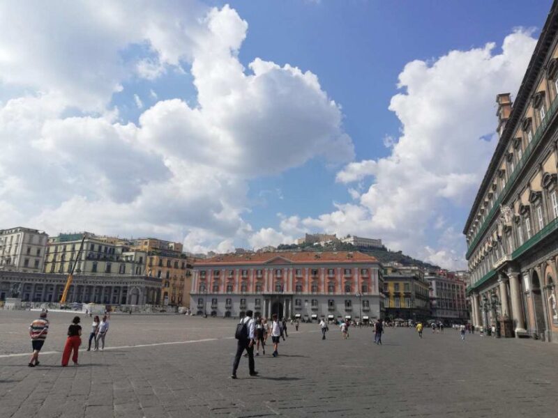 Naples: Private Guided Walking Tour with Local Michele Arpa - Royal Palace and Maschio Angioino: Political Powerhouses