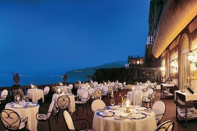 Naples: Romantic Gourmet Dinner on the Rooftop Terrace - Naples Rooftop Setting with Gulf Views