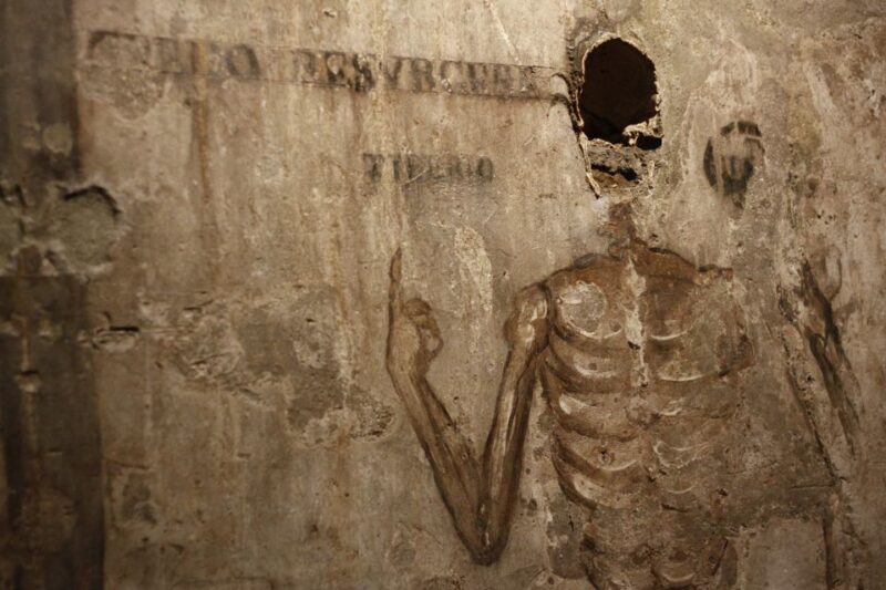 Naples: San Gaudioso Catacombs Guided Tour - Key Points