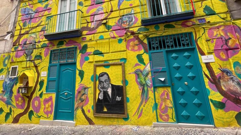 Naples: Sanità tour among ancient catacombs and folklore - Visiting Historic Palaces and Filming Locations