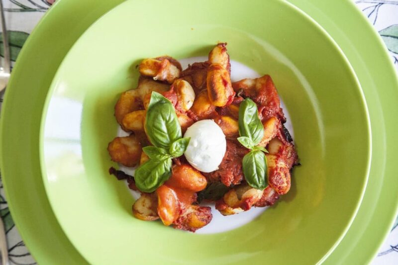 Naples: Share Your Pasta Love in a Locals Home - Practical Details: Meeting Points and Flexibility