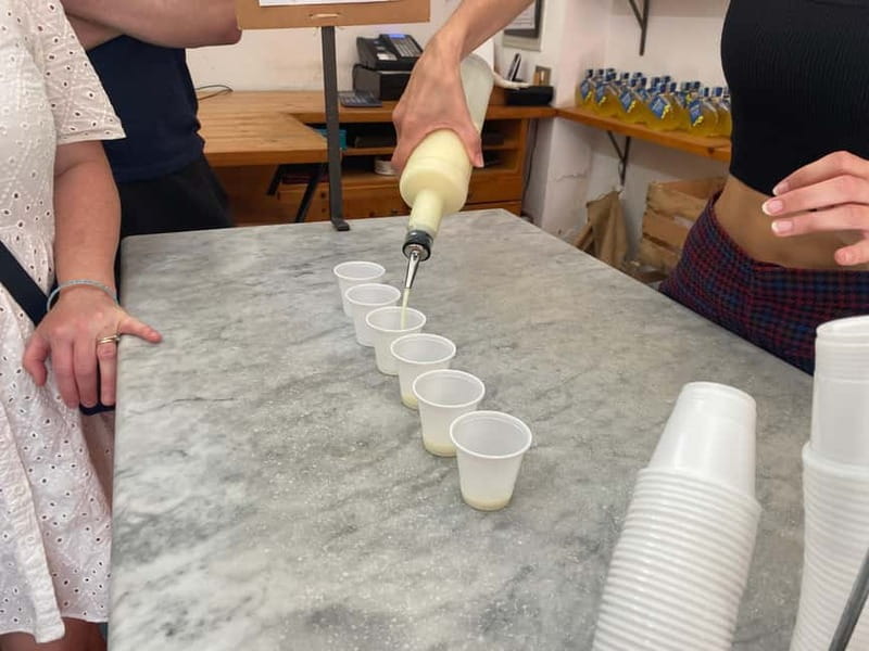 Naples: Street Food and Guided Sightseeing Walking Tour - Artisanal Gelato and Seasonal Bites in Naples’ Streets