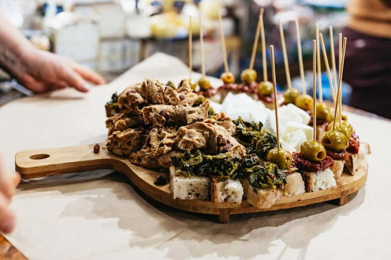 Naples: Street Food Walking Tour with Local Guide - Visiting Landmarks and Local Shops