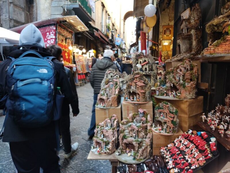 Naples: the magic of Christmas and Nativity scenes - Who Should Join This Tour?