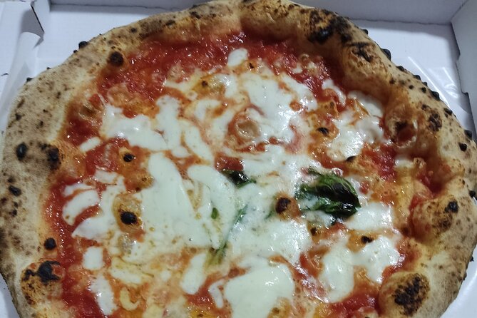 Naples Tour culture and food tour - Sampling Sweets and Shopping at Piazza Garibaldi