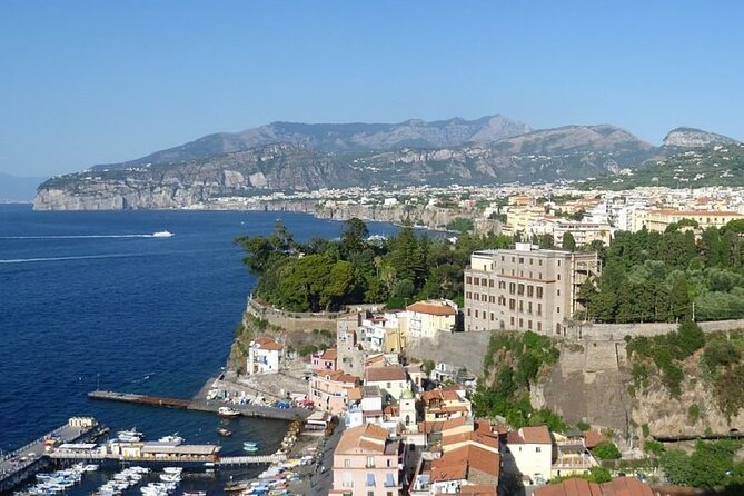 Naples transfer to Sorrento with stop at Winery or Vice Versa - Sorrento or Naples: Flexible Drop-Off Options
