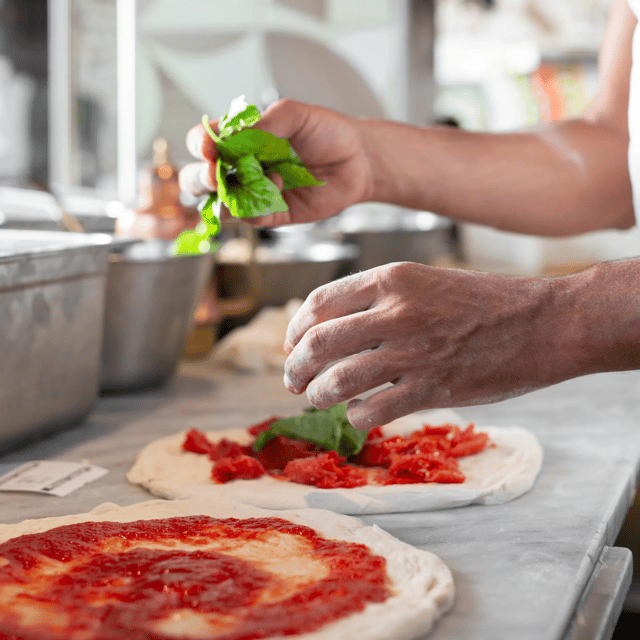 Naples: True Neapolitan Pizza Masterclass - Discover the Heart of Neapolitan Pizza in Naples