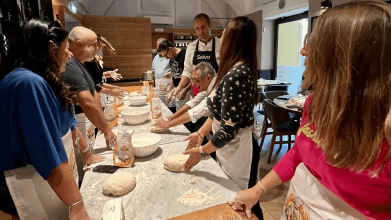 Naples: True Neapolitan Pizza Masterclass - Uncover the Stories and Culture Behind Pizza