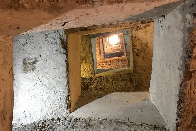 Naples Underground Spanish Quarters with Guide - Guide Quality and Storytelling