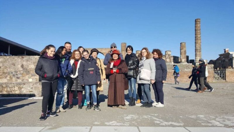 Naples: Visit Pompeii with a private professional guide 2hrs - The Casts and Public Baths: Understanding Pompeiis Thermal Culture