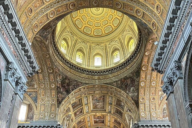 Naples Walking Stress-Free Tour: Between Legends and History - Discovering the Artisans of Via San Gregorio Armeno
