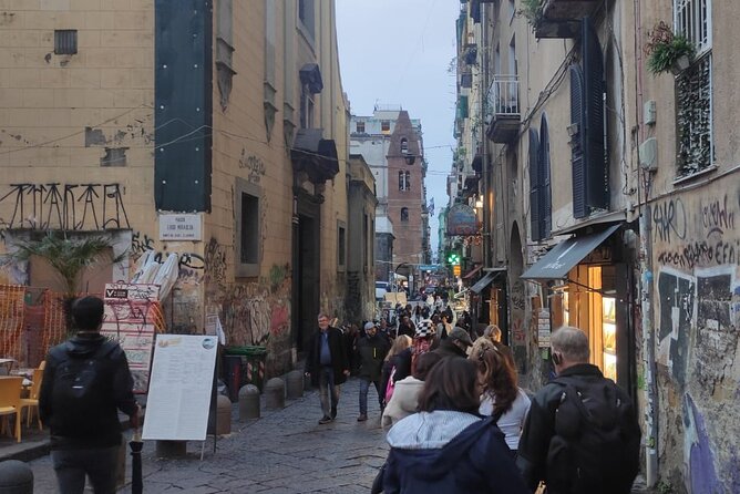 Naples Walking Tour: Old Town and Spaccanapoli - Key Points