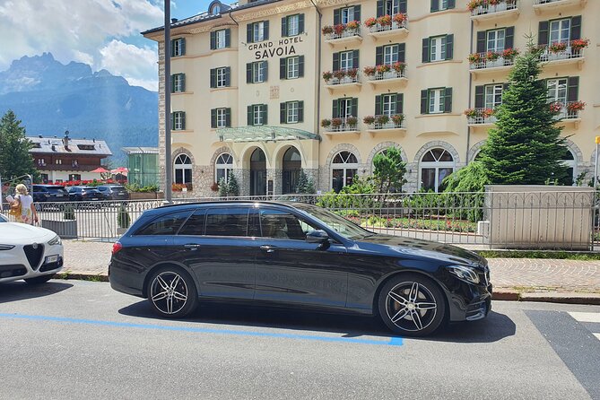 Napoli Airport (NAP) to Positano - Arrival Private Transfer - Convenient and Reliable Arrival Transfer from Napoli Airport to Positano