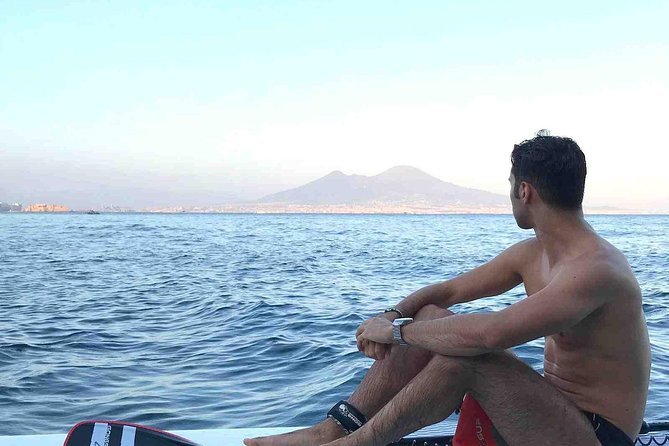 Napoli SUP Paddle Boarding Experience - Fascinating Paddleboarding in Naples for Beginners and Experienced Water Enthusiasts