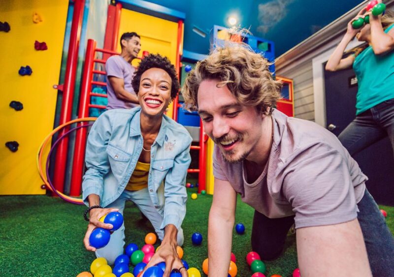 Nashville: 1-Hour Escape Room Adventure in Berry Hill - The Experience Guide and Support