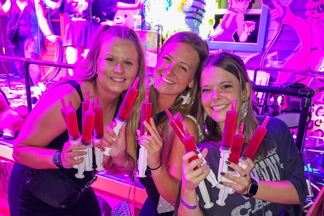 Nashville Bar Crawl with VIP Club Entrance and Bonus Shots - VIP Entry and Cover Charges Included