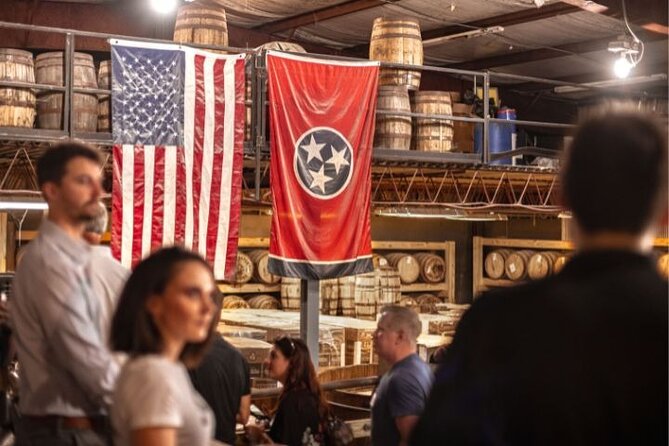 Nashville Beer, Bourbon, and Barbecue Guided Food & Drink Tour - Transport and Guide Experience