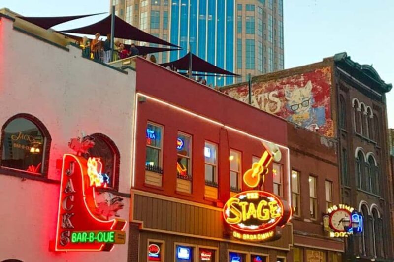 Nashville: Downtown Food, Drink and Sightseeing Walking Tour - Key Points