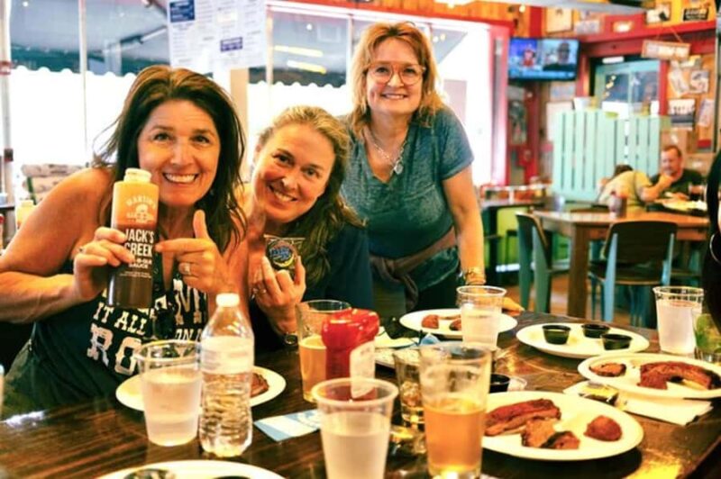 Nashville: Downtown Food, Drink and Sightseeing Walking Tour - Exploring Nashvilles Historic Broadway District