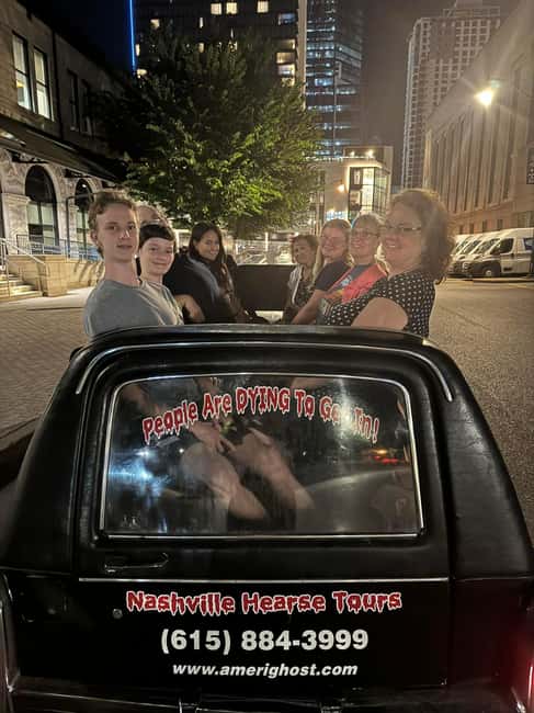 Nashville: Haunted Hearse Ghost Tour - Guides and Storytelling Style
