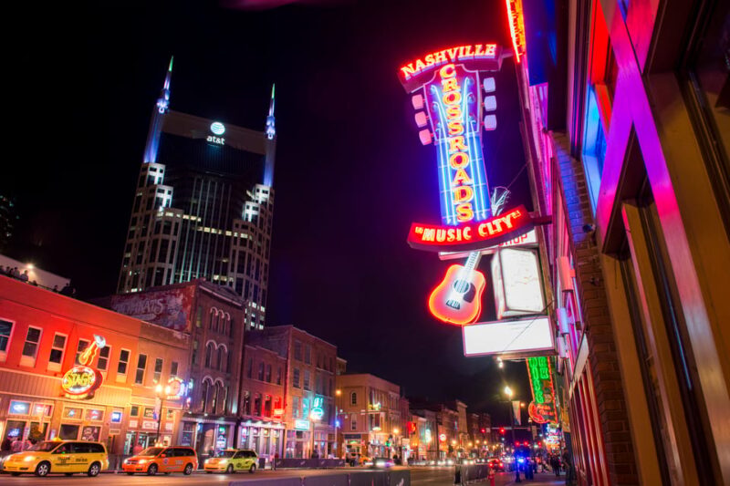 Nashville: Music History and Moonshine Pub Crawl - Logistics and Practical Details