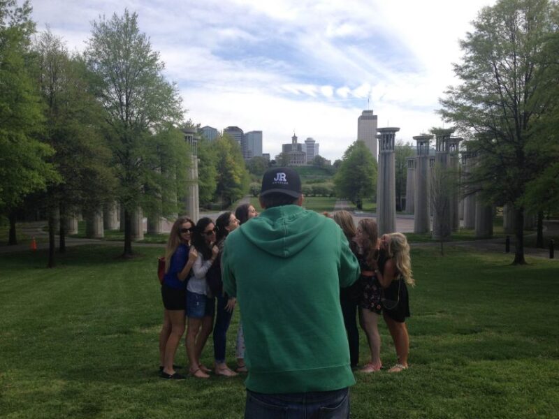 Nashville: Sightseeing Cart Tour - Guides Who Make the Difference