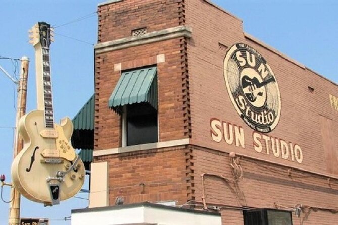 Nashville to Memphis Daytrip with Graceland VIP Tour and Sun Studio Admission - The Long Journey Back to Nashville