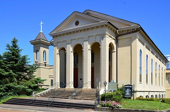Natchez Self Guided Walking Tour - The Natchez Bandstand and Overlook